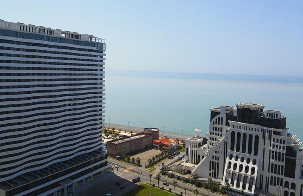 White Sail Apartments Batumi Exteriör bild